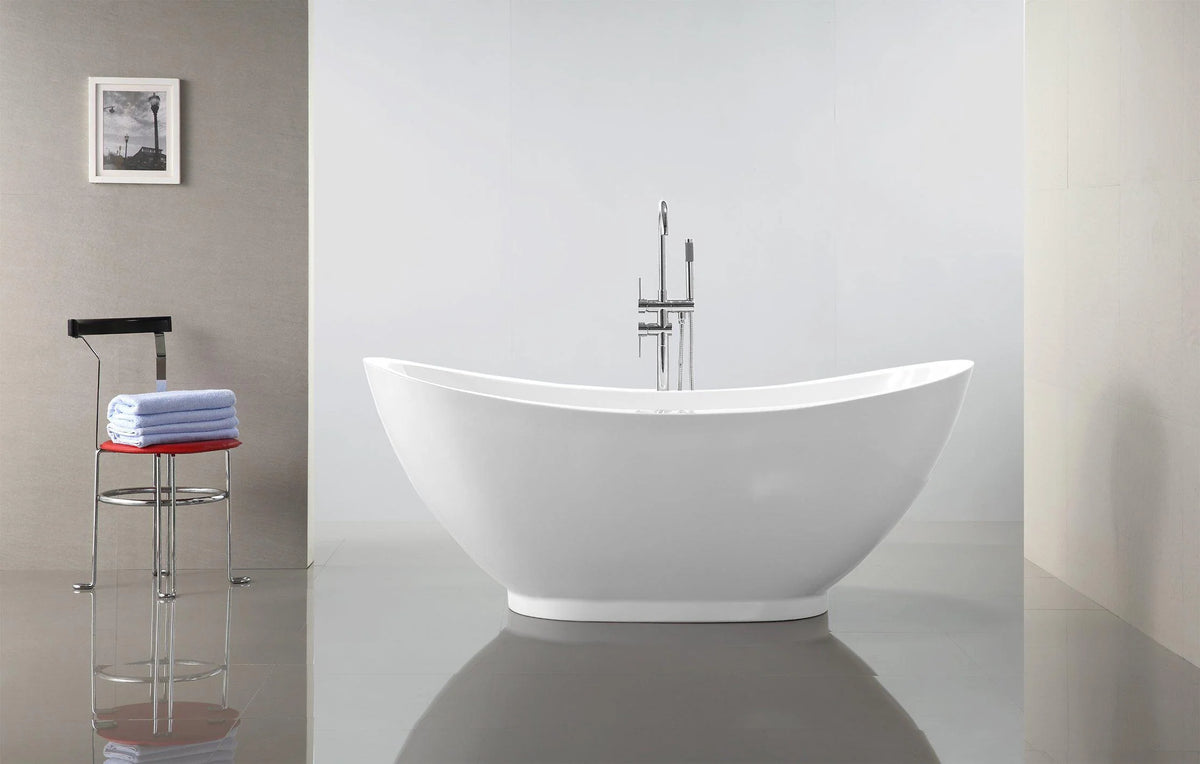69 in. x 32 in. Freestanding Soaking Bathtub T83614