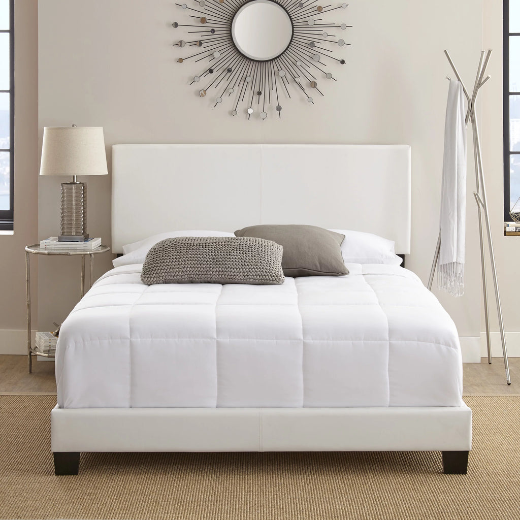 Queen Upholstered Platform Bed L374118