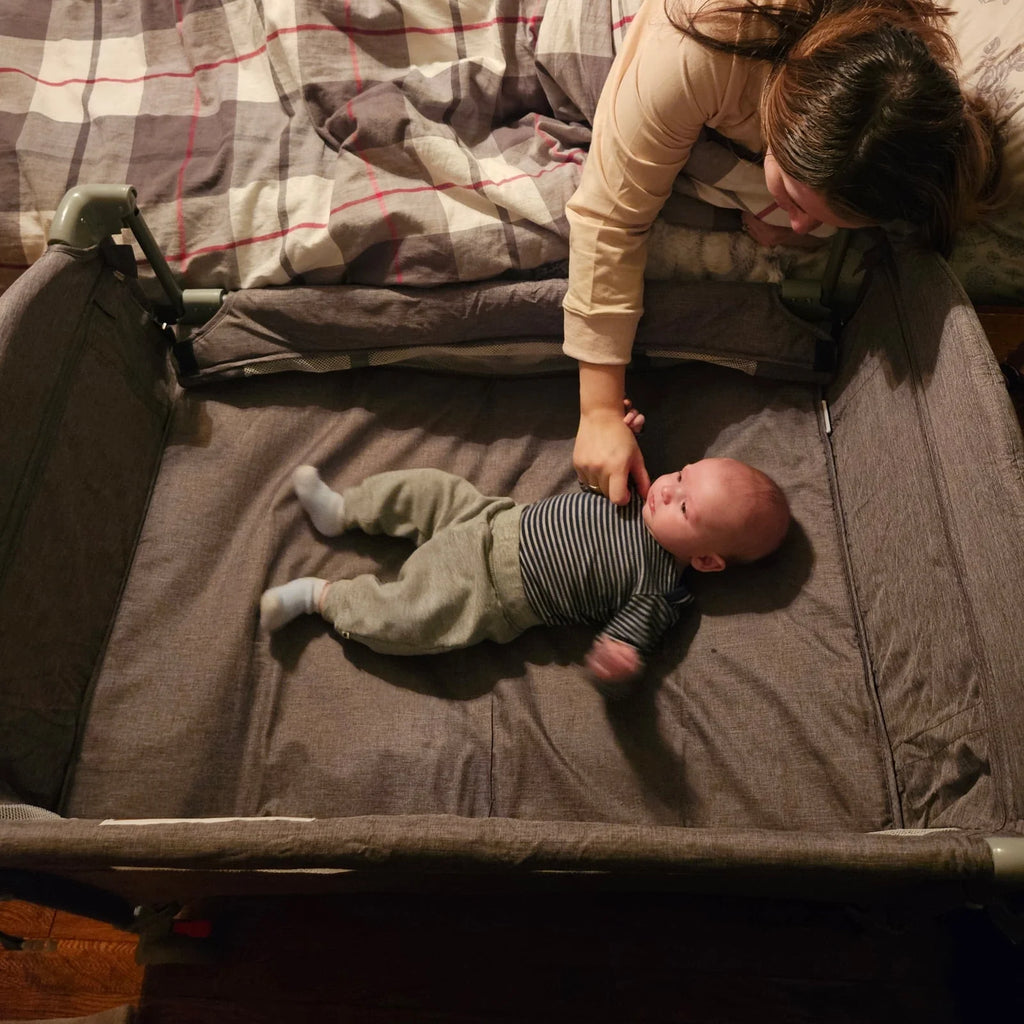 5 in 1 Portable Playard and Bassinet B298059