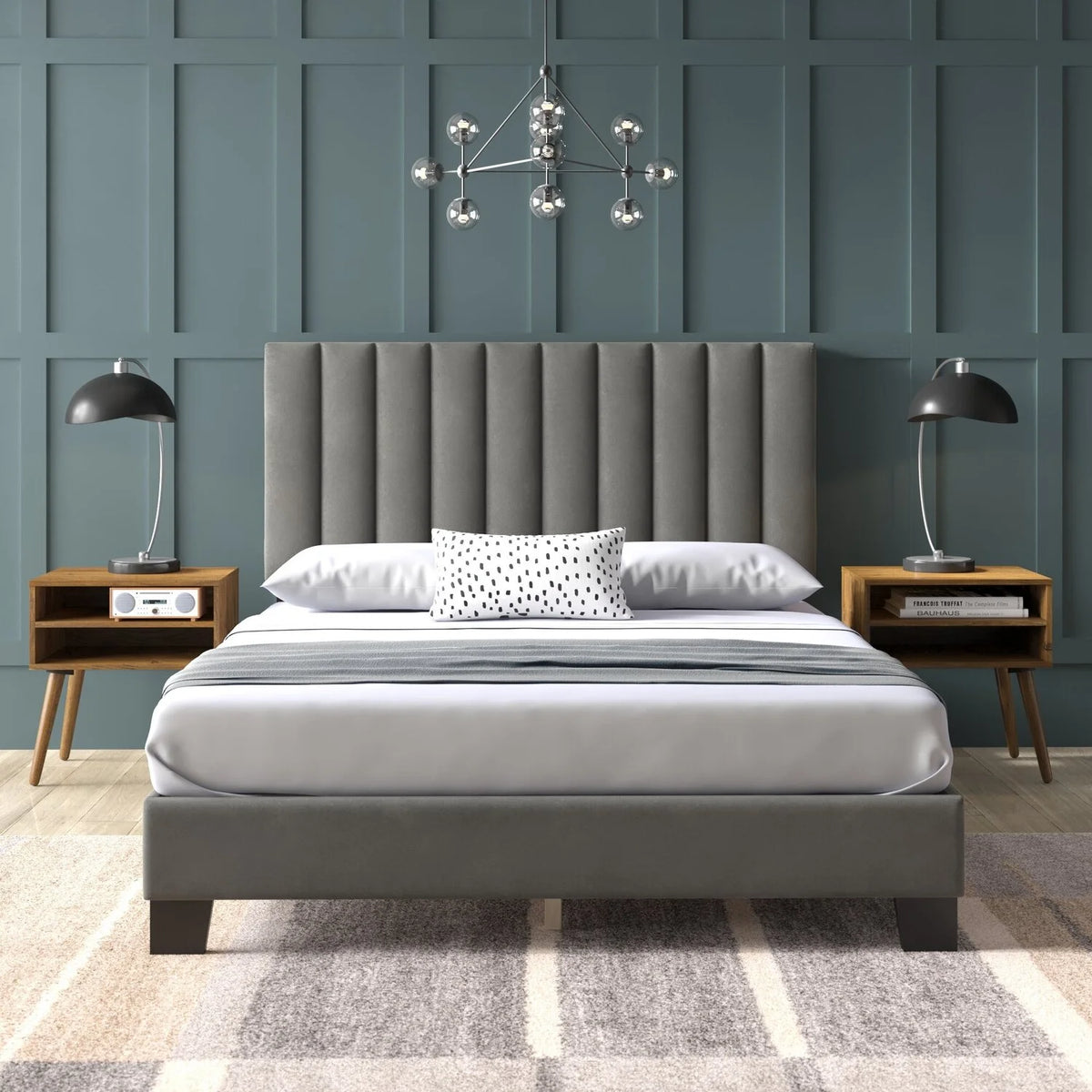 King Bed with Two End Table W4833