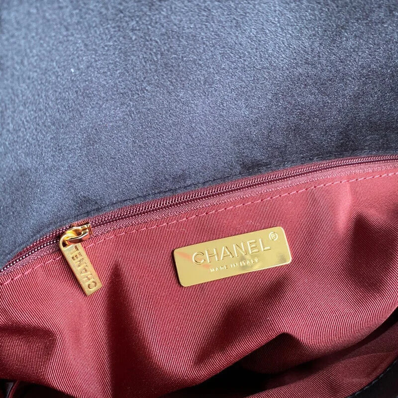 Small Velvet Flap Bag I8376
