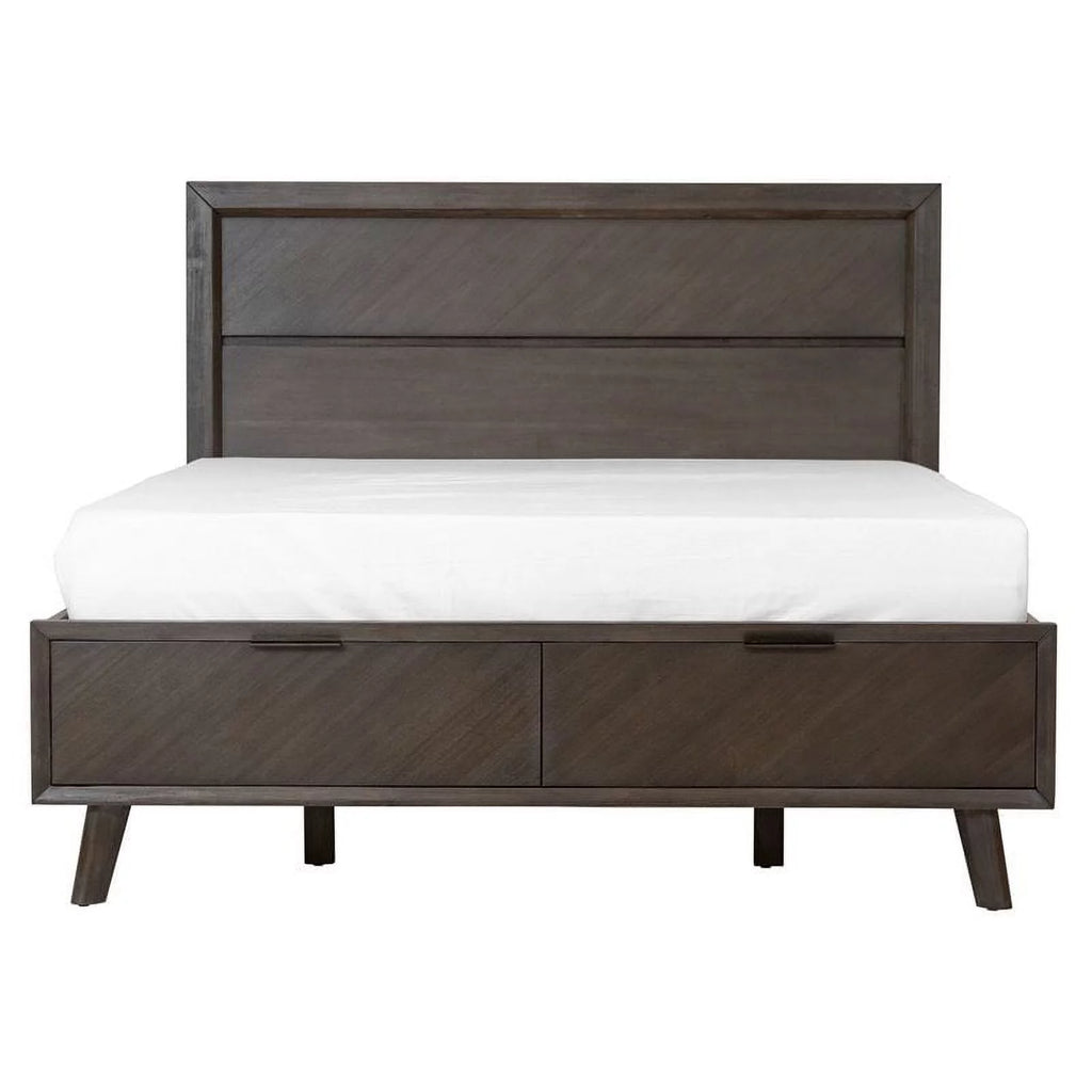 Queen Bed in Dark Brown Z149139