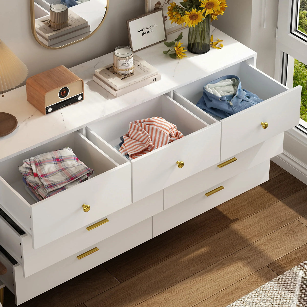 White 6 Drawer Dresser Y651897
