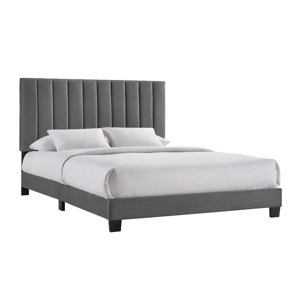 King Bed with Two End Table W4833