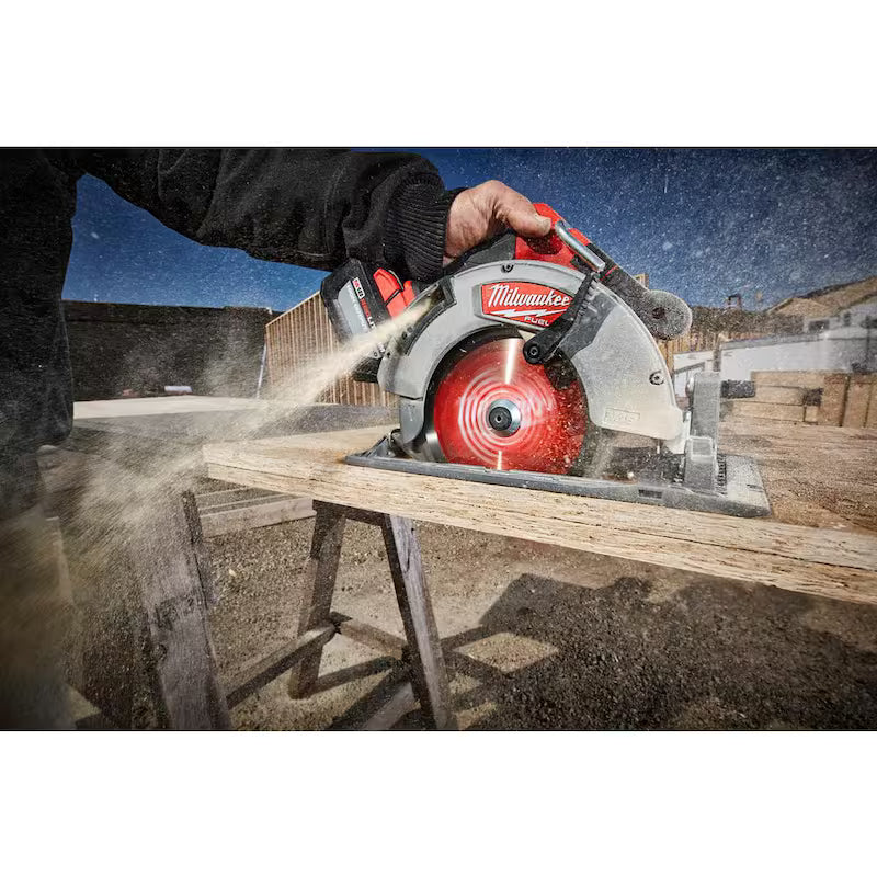 18V Lithium-Ion Brushless Cordless 7-1/4 in. Circular Saw Kit V81864