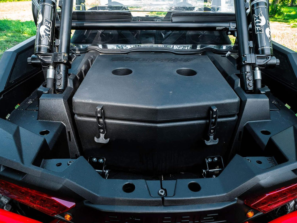 Insulated 30 Liters Cooler Cargo Box with Drain Plug R94415