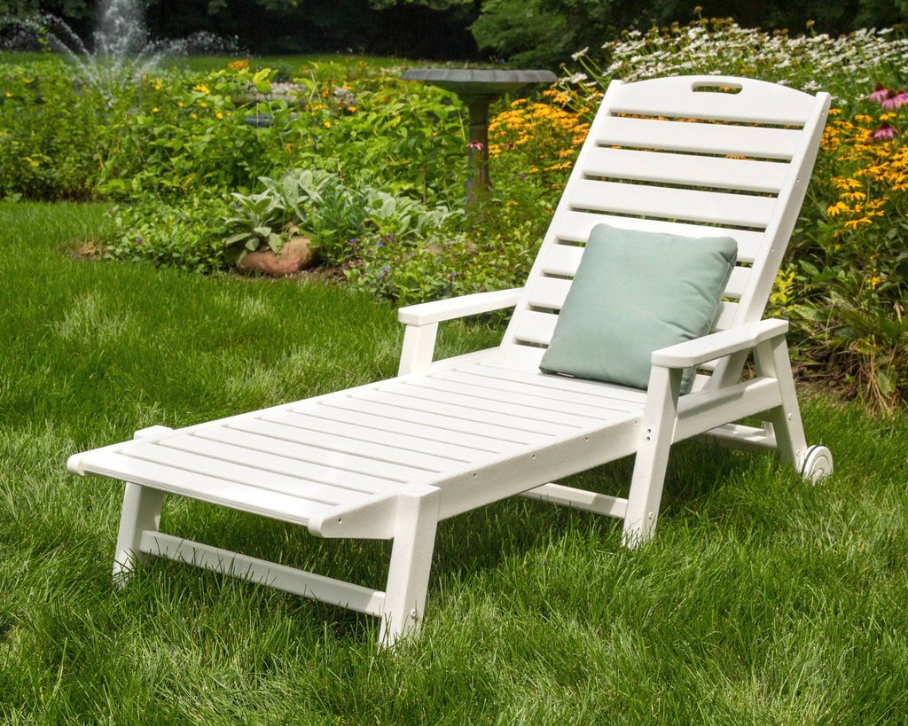 White Stackable Wheeled Chaise with Arms S6444